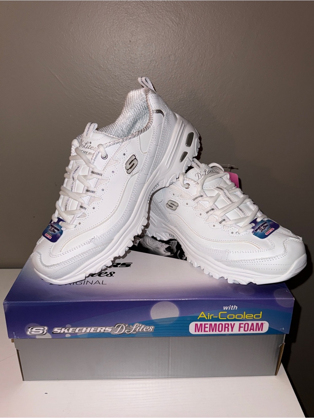Skechers D'Lites White Sneakers with Pink Accent